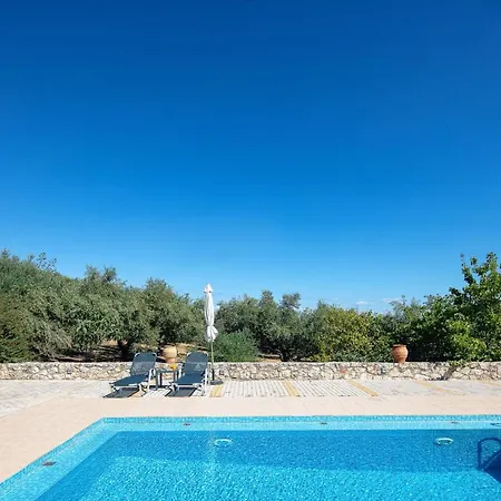 アパート Greek Sky - New Modern With Shared Pool